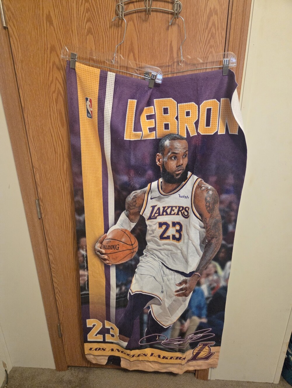 Wincraft Los Angeles Lakers Lebron James Towel NWOT NBA